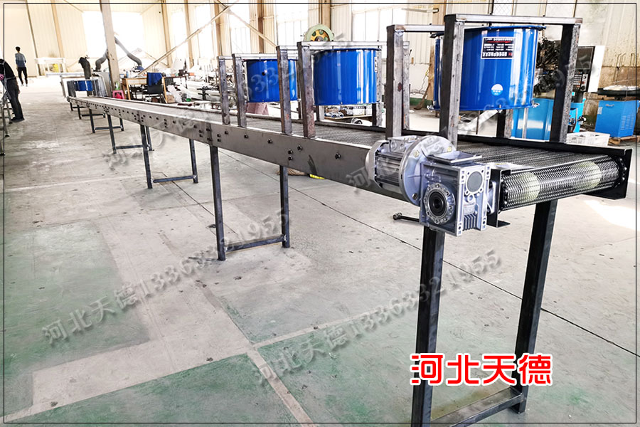 不銹鋼輸送機(jī)